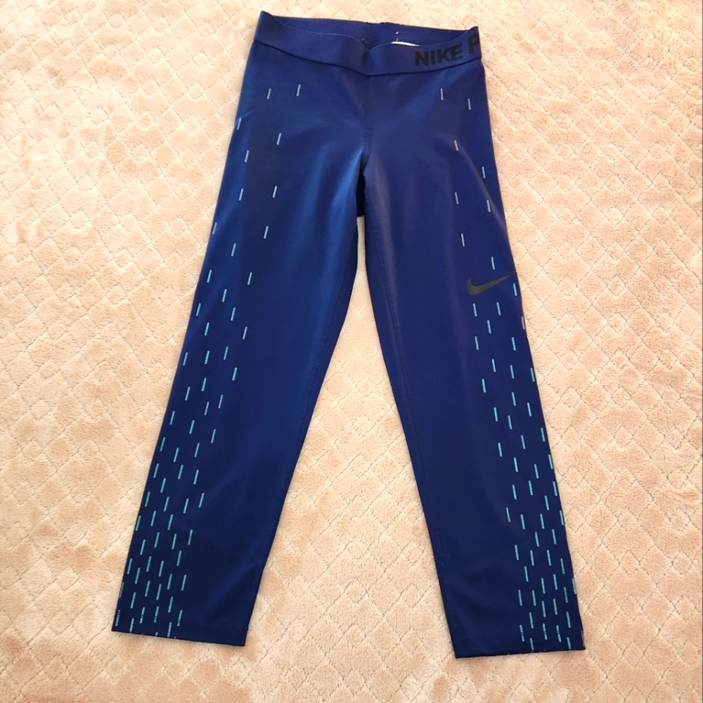 Blue Nike PRO xs crop leggings